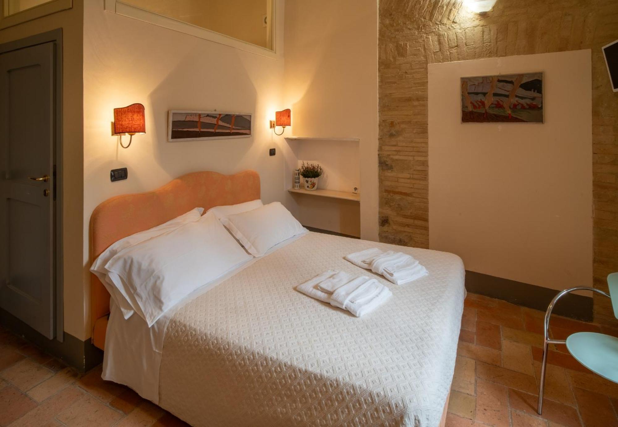 B&B Porta Perugina Bevagna Eksteriør bilde